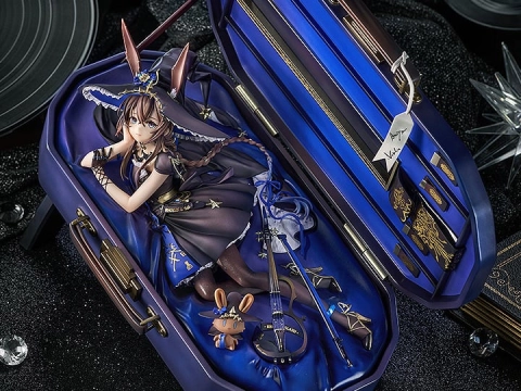 Arknights Amiya (Solo Around the World Ver.) 1/7 Scale Figure by Good Smile Company