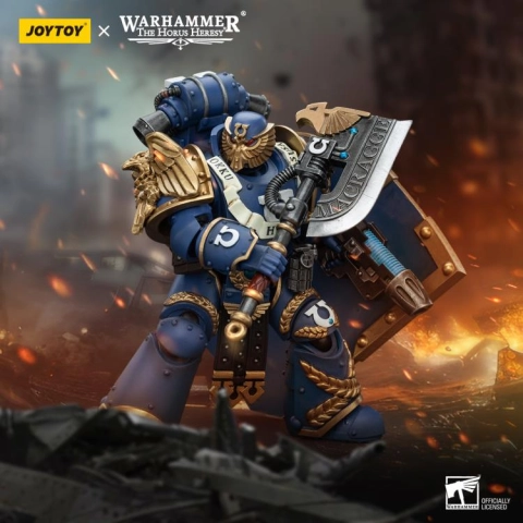 JT00263 Warhammer: Ultramarines Invictarus Suzerain Squad Suzerain 3 1/18 by JoyToy
