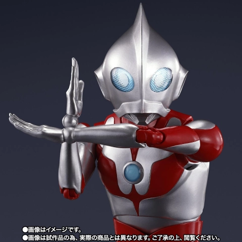 S.H.Figuarts Ultradad (ULTRAMAN: RISING) By Bandai