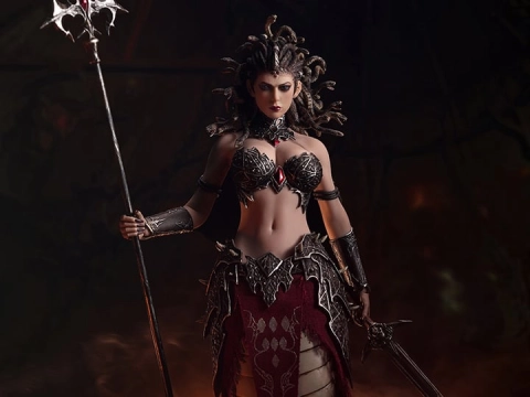 Medusa (Silver) 1/6 Scale Figure by TBLeague