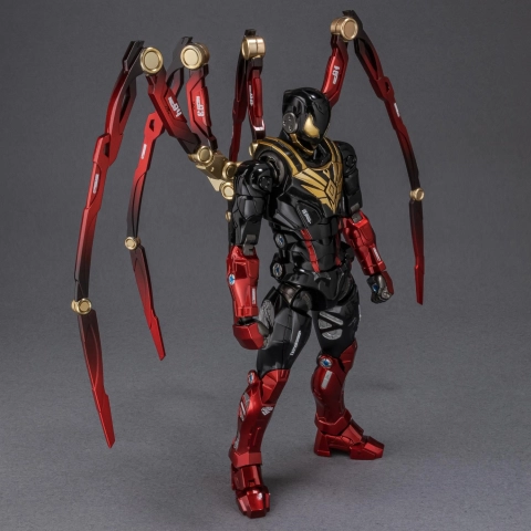 Fighting Armor Iron Spider (Miles Morales)